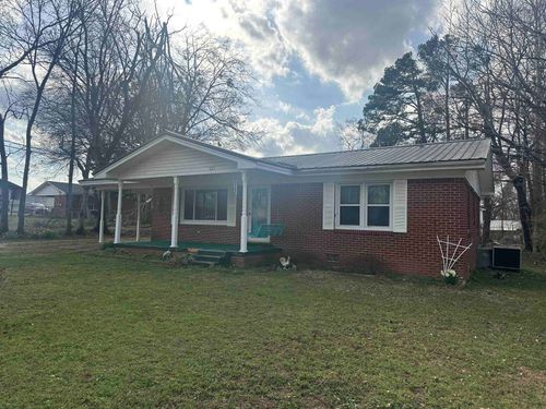 123 N Magnolia St, Adamsville, TN, 38310-1847 | Card Image
