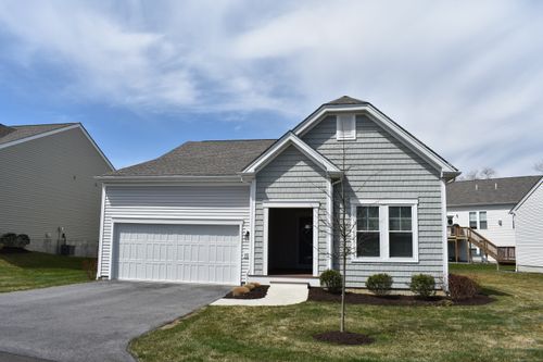 922-922 Tillinghast Dr, Oxford, CT, 06478-1092 | Card Image