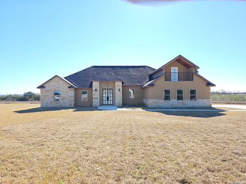 956 Horseshoe Fls, Bandera, TX, 78003-3585 | Card Image