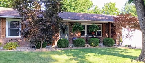 45 Duke Dr, Maryville, IL, 62062-5712 | Card Image