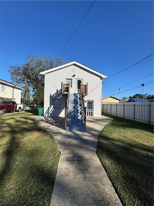 a-2325 Wilton St, Marrero, LA, 70072-5136 | Card Image