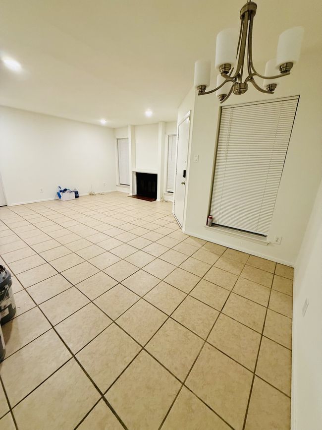 APT-108 - 919 S Weatherred Dr, Condo with 2 bedrooms, 2 bathrooms and null parking in Richardson TX | Image 5