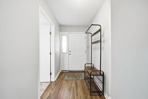 3b-524 Woodingham Pl, Columbus, OH, 43213-3440 | Card Image