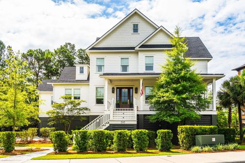260 Island Park Dr, Daniel Island, SC, 29492-8422 | Card Image