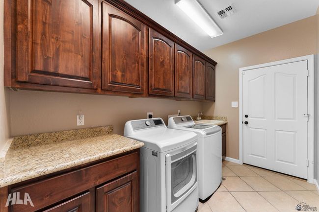 10320 E 37 Th Pl, House other with 4 bedrooms, 2 bathrooms and 2 parking in Yuma AZ | Image 35