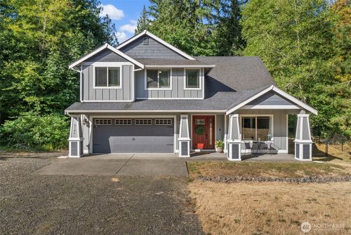 2141 107th Ln Se, Tumwater, WA, 98501-8902 | Card Image