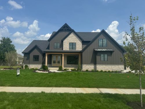 3104 Whispering Brook Ln, Valparaiso, IN, 46385-2101 | Card Image
