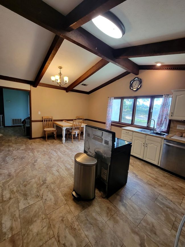 Kitchen | Image 75