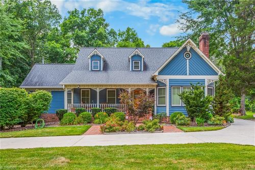 4112 Saint Johns St, High Point, NC, 27265-1297 | Card Image