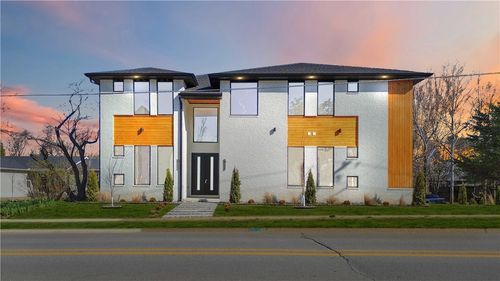 727 Ne 2nd St, Bentonville, AR, 72712-5406 | Card Image