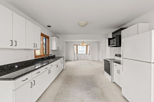 73921 Omo Rd, House other with 3 bedrooms, 3 bathrooms and null parking in Armada MI | Image 13