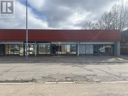 342 Queen St E, Sault Ste Marie, ON, P6A1Z1 | Card Image