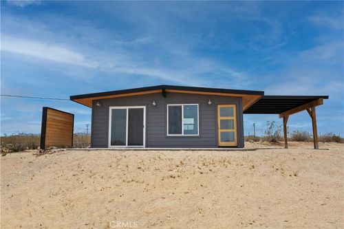 57628 Pine, Landers, CA, 92285 | Card Image
