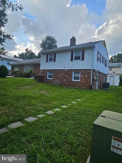 13006 Burleigh St, UPPER MARLBORO, MD, 20774-1918 | Card Image
