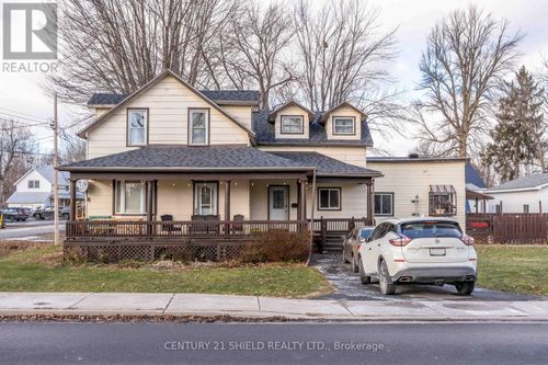 29 Oak St, Lancaster, ON, K0C1N0 | Card Image
