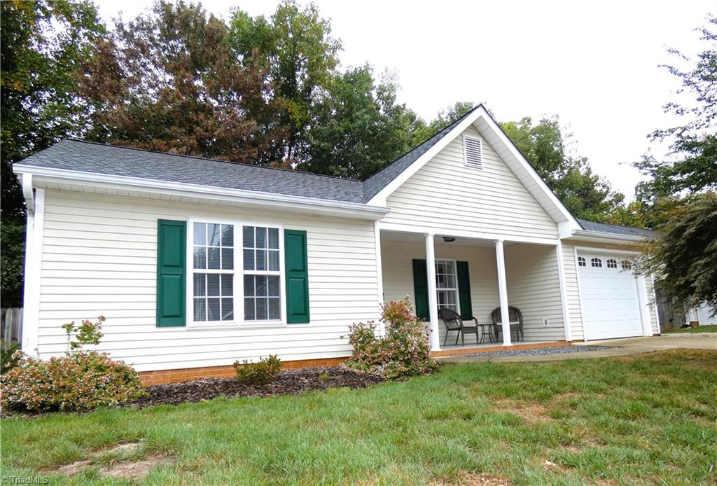 Westmont Dr, Winston Salem, NC 27104