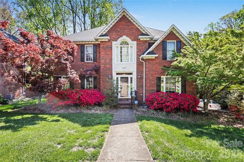 5005 Mayberry Ln, Winston Salem, NC, 27106-6314 | Card Image