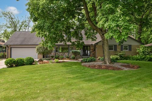 10311 W Ruby Avenue, Wauwatosa, WI, 53225 | Card Image