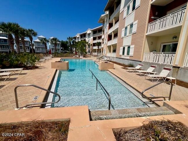 UNIT-300 - 3300 Highway 98, Condo with 3 bedrooms, 3 bathrooms and null parking in Mexico Beach FL | Image 36