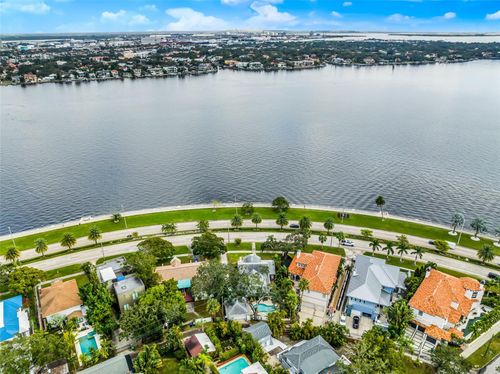 829 Bayshore Blvd, TAMPA, FL, 33606-2733 | Card Image