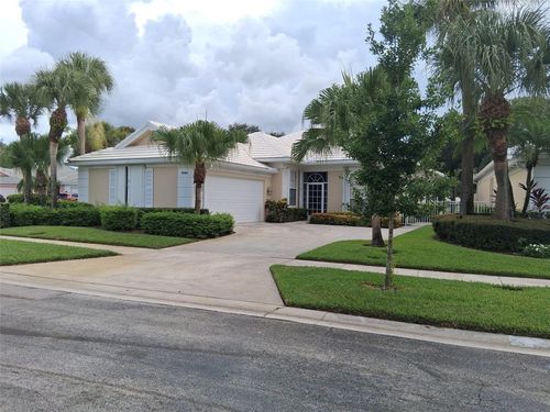 8465 Beaconhill Rd, Palm Beach Gardens, FL, 33410-6109 | Card Image