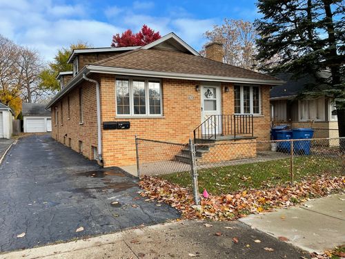 rear-573 Chicago Avenue, Highland Park, IL, 60035 | Card Image