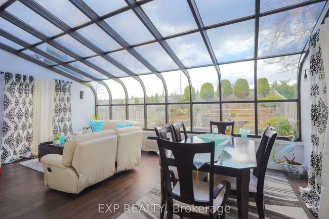 54 Trewartha Cres, House other with 6 bedrooms, 4 bathrooms and 2 parking in Brampton ON | Image 4