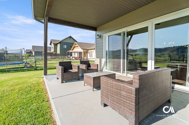 Covered Back Patio | Image 22