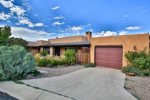 1315 Benny Ln, Taos, NM, 87571-6855 | Card Image