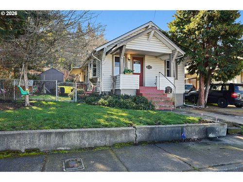 1514 E 14th St, The Dalles, OR, 97058-3226 | Card Image