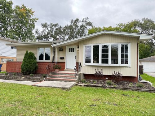 214 N Gay Ct, Glenwood, IL, 60425-1302 | Card Image