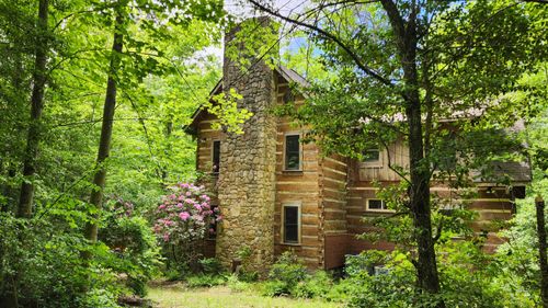 390 Moon Lake Rd, Mentone, AL, 35984-2543 | Card Image