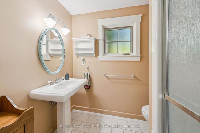 1176 Mccomb Point Dr, House other with 3 bedrooms, 3 bathrooms and 6 parking in Dorset ON | Image 30