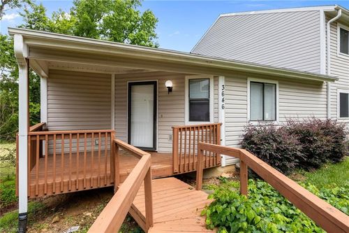 3646 Heathrow Dr, Winston-Salem, NC, 27127-4644 | Card Image