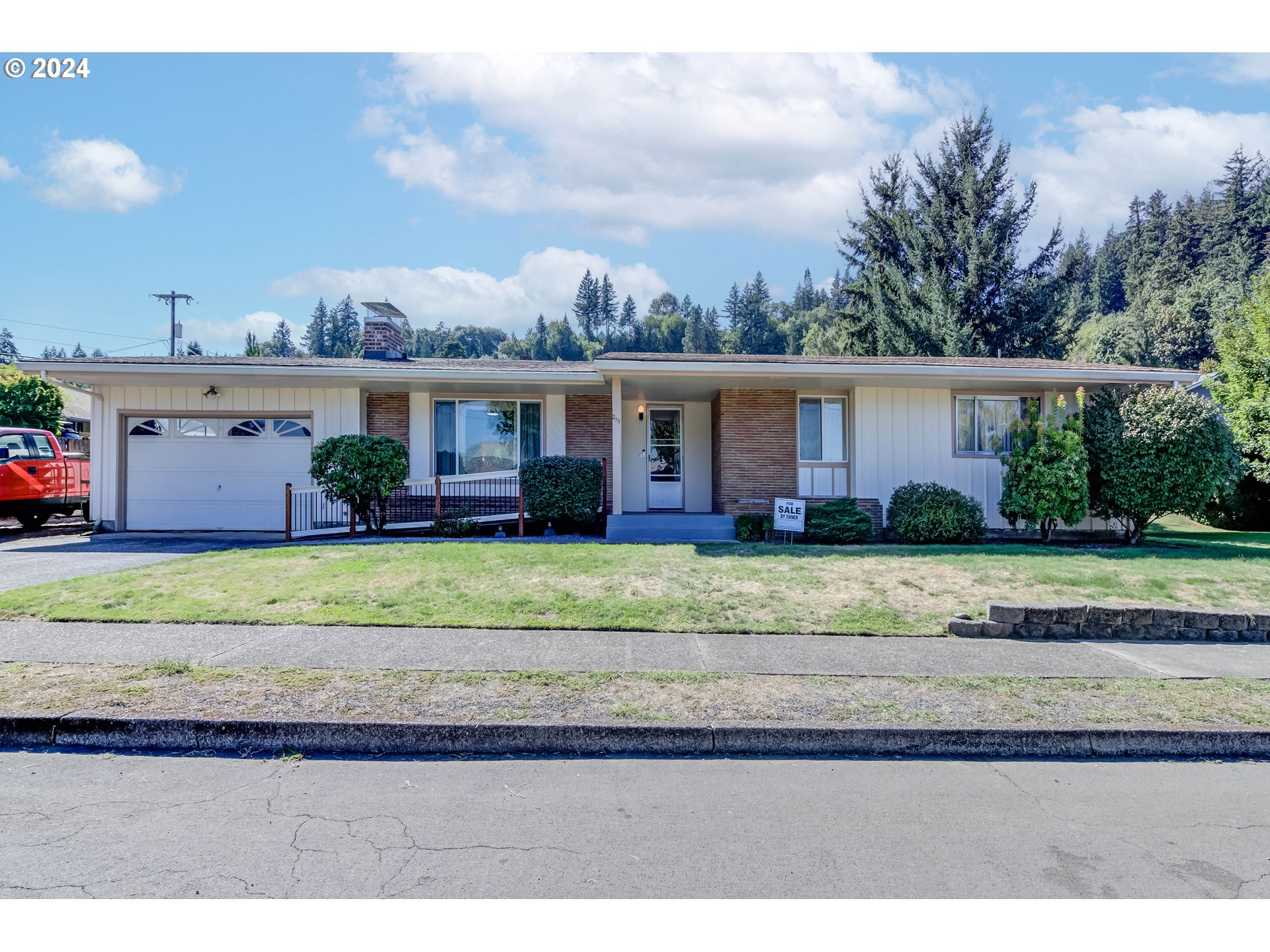 Division St, Camas, WA 98607