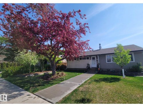 8603 149 St Nw, Edmonton, AB, T5R1B3 | Card Image