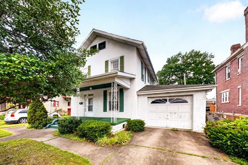 715 15th St, Ashland, KY, 41101-2717 | Card Image