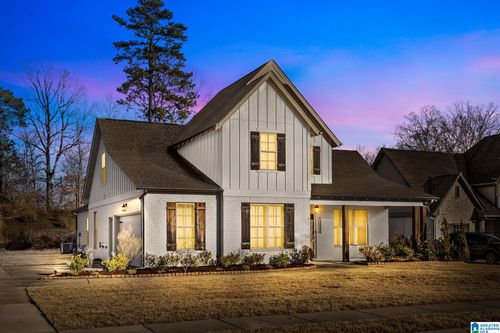 208 Oak Hill Ln, MOODY, AL, 35004-3338 | Card Image