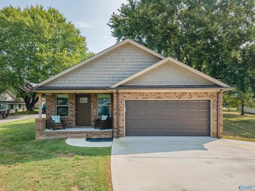 27426 Gatlin Rd, Ardmore, AL, 35739-7704 | Card Image