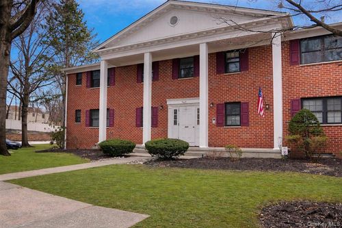 apt-f-430 Somerset Dr, Pearl River, NY, 10965-1270 | Card Image