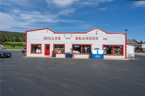 4681 Castle Garden Rd, Friendship, NY, 14739-8704 | Card Image