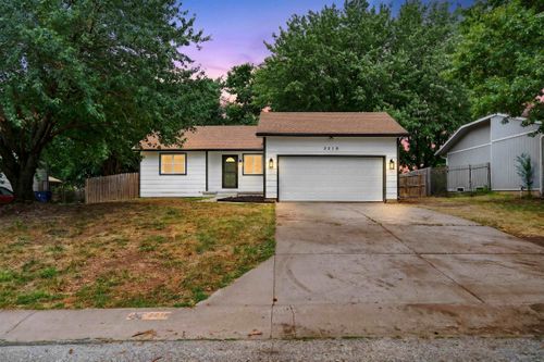2219 N Basswood Ct, Derby, KS, 67037-3157 | Card Image