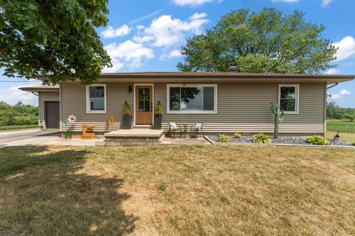 13113 Montgomery St, Crown Point, IN, 46307-9258 | Card Image