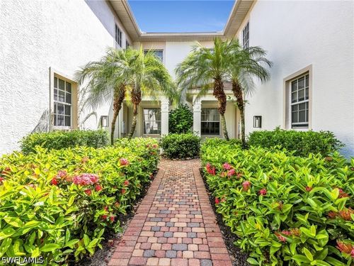 1302-4758 Stratford Ct, NAPLES, FL, 34105-6686 | Card Image