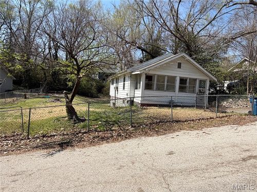 510 Marsh Ave, Alton, IL, 62002-1817 | Card Image