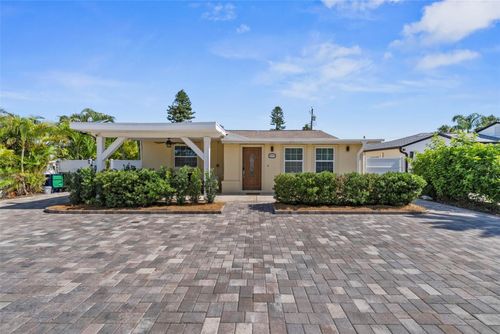 204 44th Ave, ST PETE BEACH, FL, 33706-2517 | Card Image