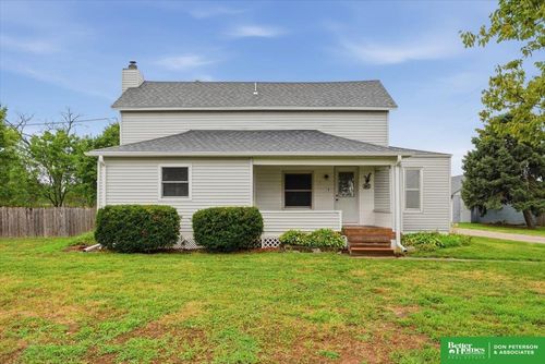 401 W Cloverly Rd, Fremont, NE, 68025-6070 | Card Image