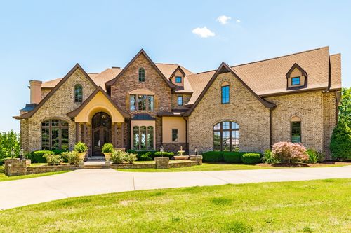 4047 Ironwood Dr, Greenbrier, TN, 37073-4147 | Card Image