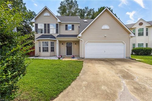 911 Bellgate Ct, Newport News, VA, 23602-9699 | Card Image
