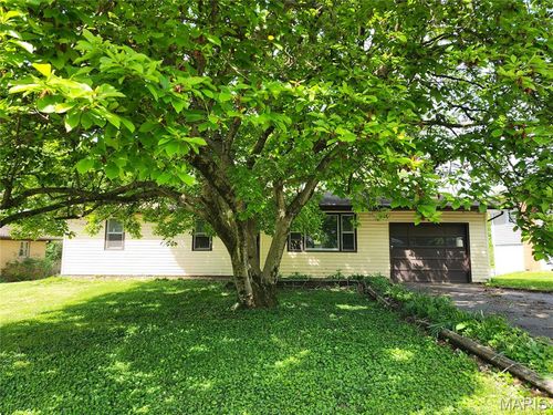 9621 Ridge Heights Road, Fairview Heights, IL, 62208 | Card Image